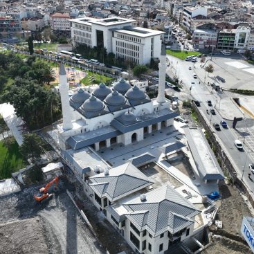 Zeytinburnu Millet Bahçesi Camii